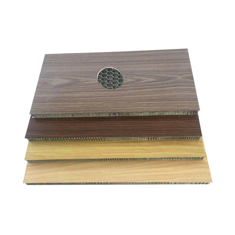 蜂窩鋁板的特點(diǎn)及優(yōu)勢(shì)有哪些？