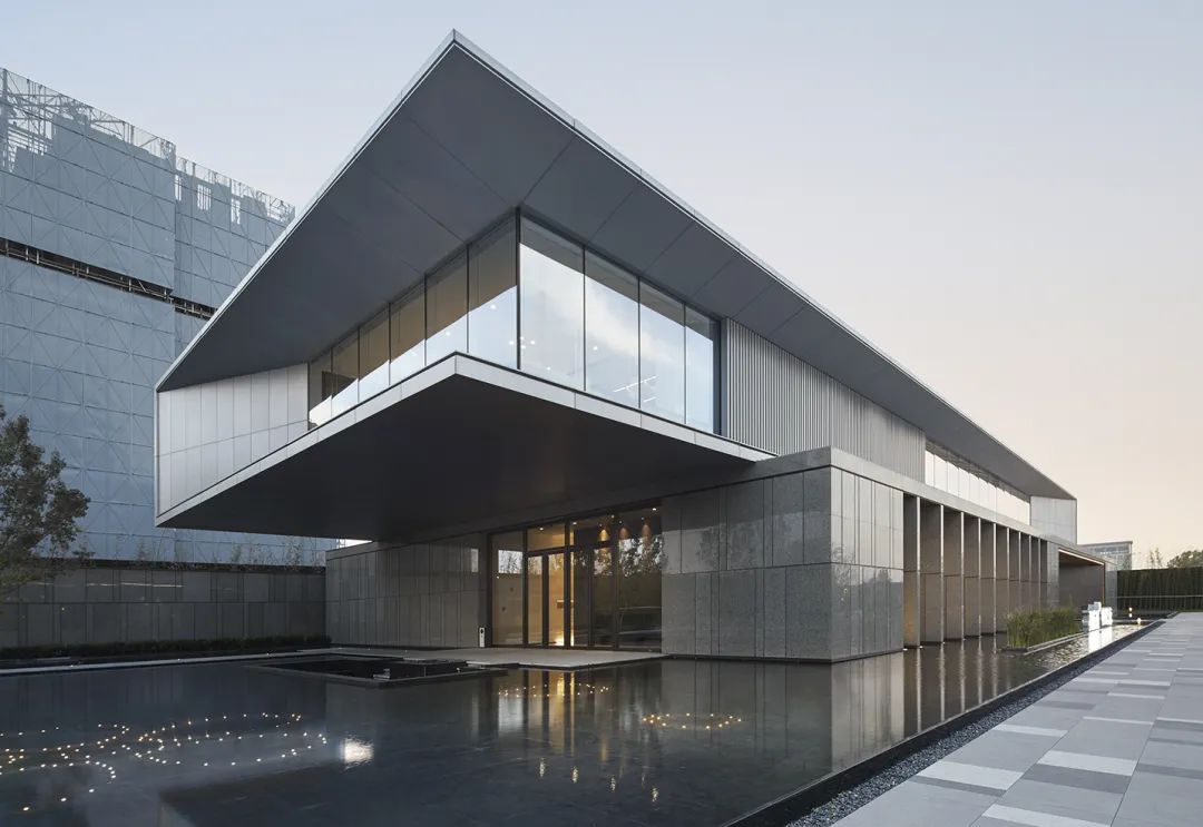 不同厚度的鋁蜂窩板分別適用于哪些場(chǎng)景？